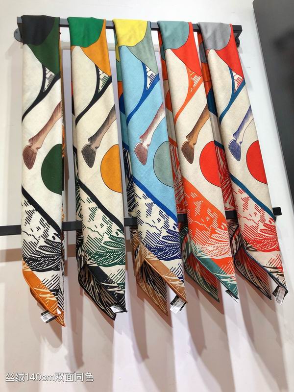 Hermes 140X140cm 70%羊绒30%真丝 E10